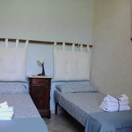 Marola Un Borgo Sul Mare