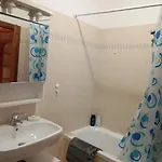 Marola Un Borgo Sul Mare 아파트 *